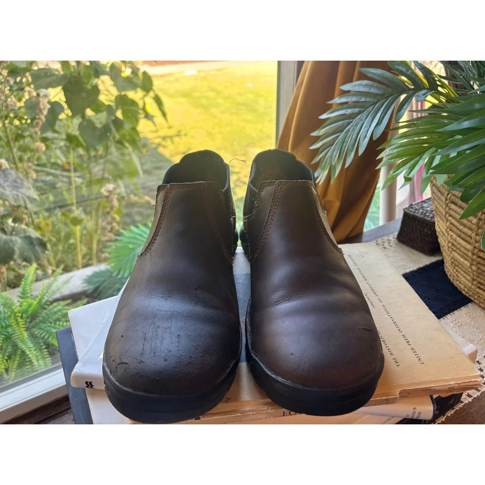 Danner size 10